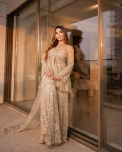 Sshura Khan Age
